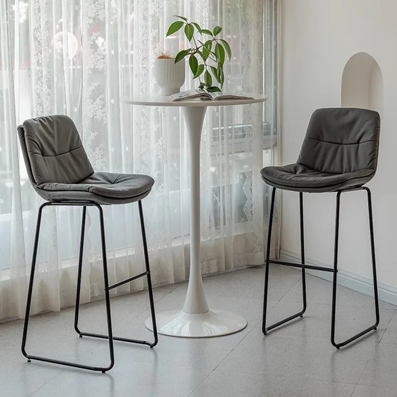 fekete Stílusos lounge bárszék Modern egyszerű hátbőr fém Nordic Chair Designer kényelmes taburete Alt bútor Kép 0