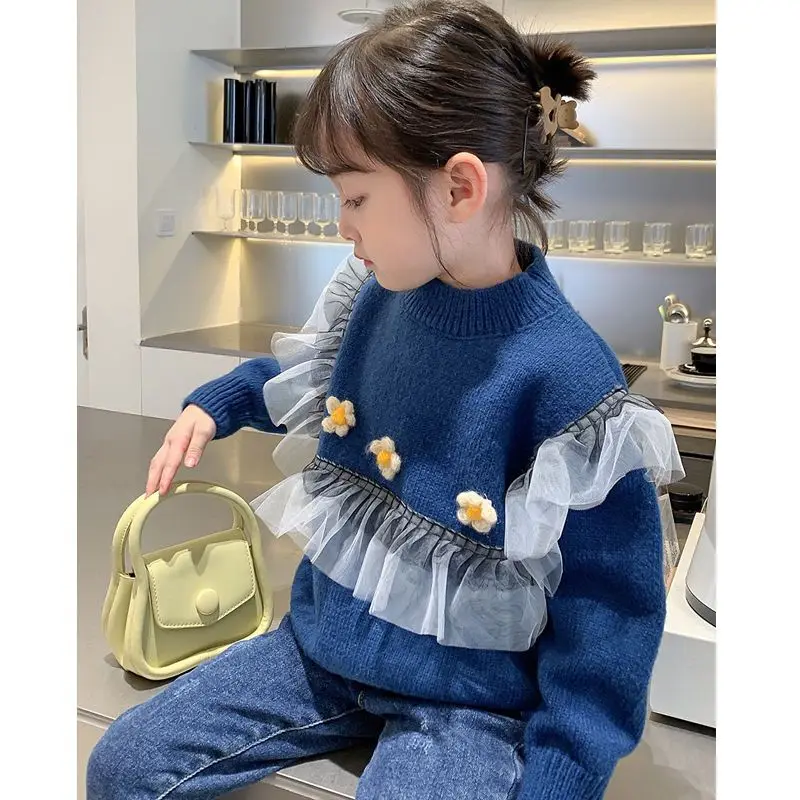 koreai gyermek kötött pulóver kislányoknak 2023 téli ruhák pulóver virágok csipke pulóverrel H37 gyermekruházat Kép 0