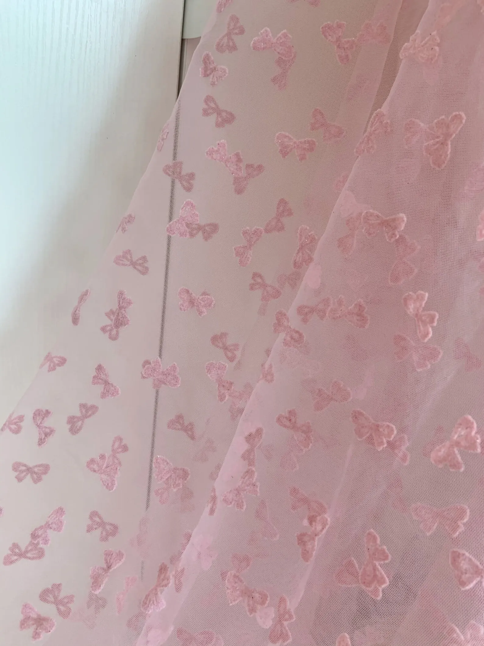 Puha tüll szövet mályvaszínű rózsaszín pelyhesítő masnikkal menyasszonyi fátyolhoz Gyermekruházat Szövet baba szoknya DIY anyagok Kép 2